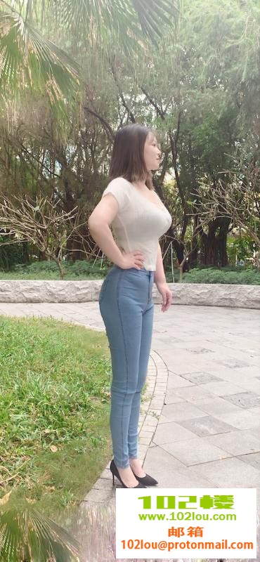 234743g15numxgt5hgm1tp.jpeg